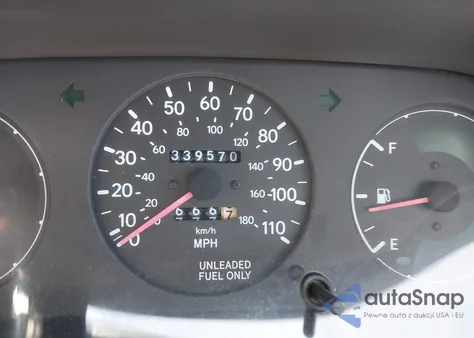 1994 Toyota Corolla Le/Dx из США, поврежденный, VIN 2T1AE09B1RC053237